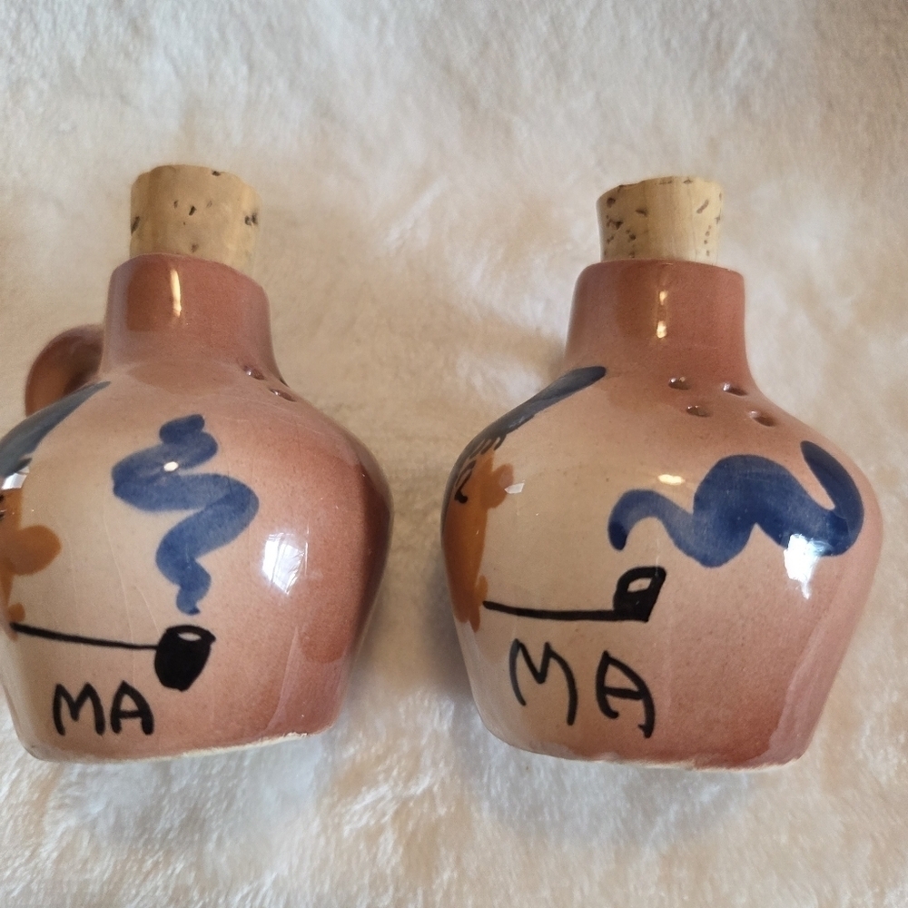 Two Ma Salt & Pepper Set Smoking Pipes On Moonshine Jug Ozark Toothpick - Picture 6 of 11
